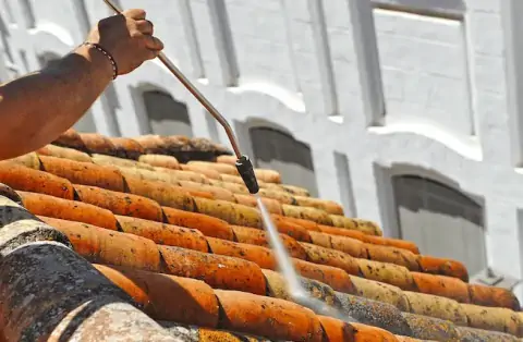 Nettoyage de toitures - Entraigues-sur-la-Sorgue